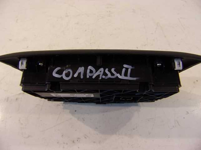 JEEP COMPASS II 17- PANEL KLIMATYZACJI P5VA60DX9AB