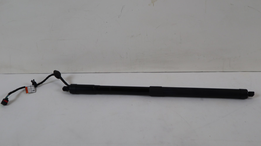 VOLVO XC40 SIŁOWNIK KLAPY BAGAŻNIKA LEWY 6 PIN 32296296