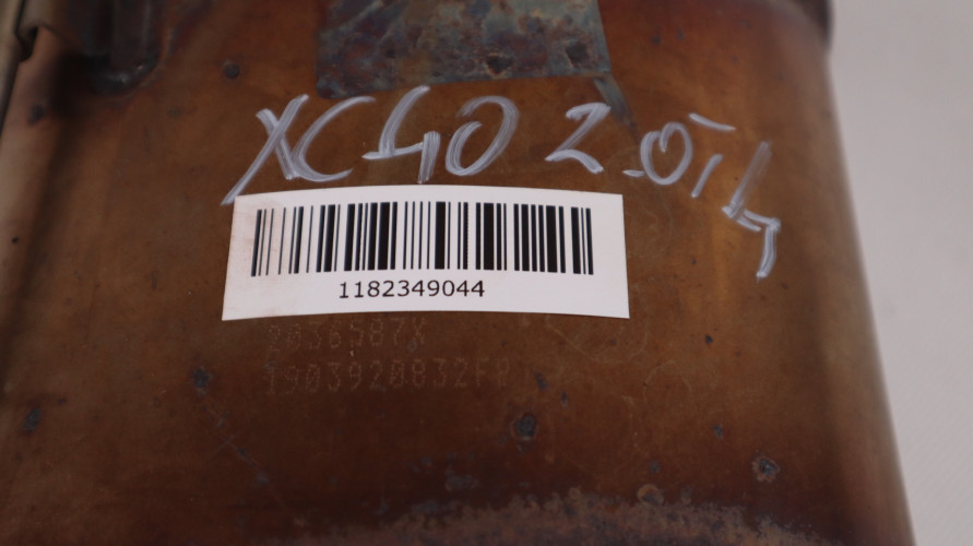 VOLVO XC40 2.0 T4 KATALIZATOR 31480490