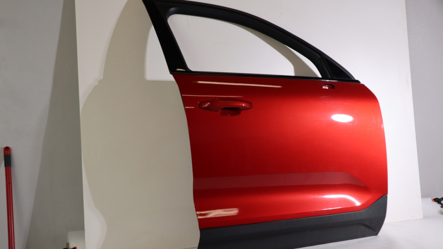 VOLVO XC40 DRZWI PRAWE PRZÓD 725