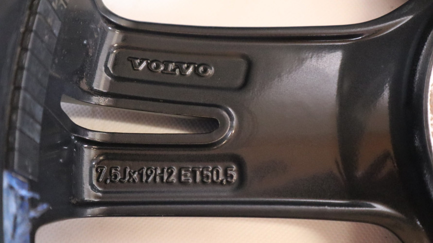 VOLVO XC40 FELGI ALUMINIOWE 19X7.5 31423931