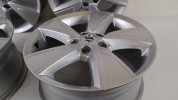 VOLVO XC40 FELGI ALUMINIOWE 17X7. 31680565