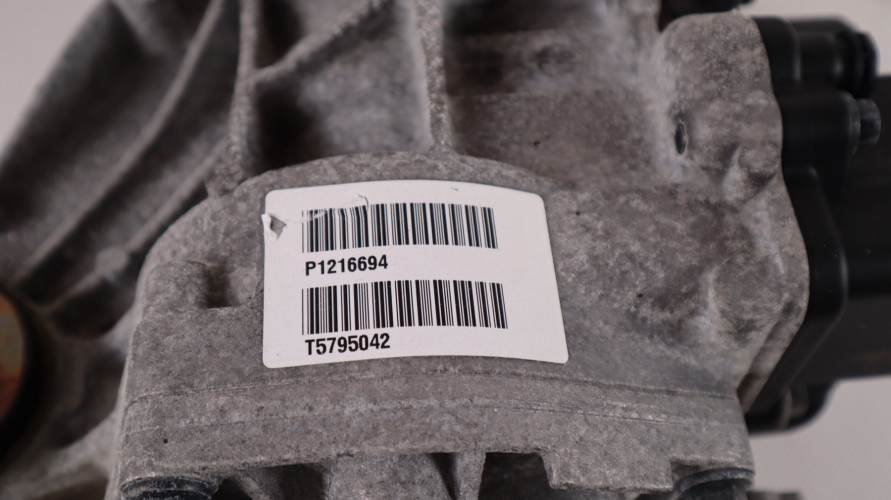 VOLVO XC60 II 2.0 D4 DYFER MOST TYŁ 31492866, 10405685
