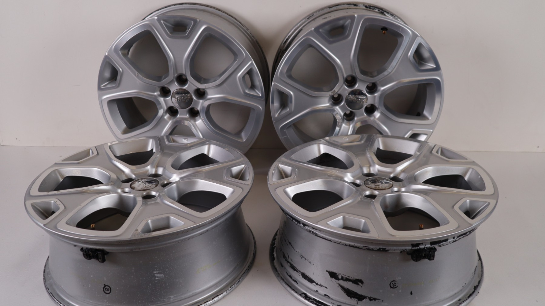 JEEP RENEGADE FELGI ALUMINIOWE 18X7.0 735577527