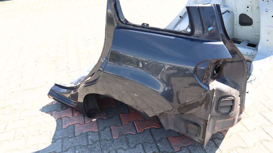 FIAT 500L LIVING ĆWIARTKA KAROSERIA TYŁ BŁOTNIK PRAWY LEWY