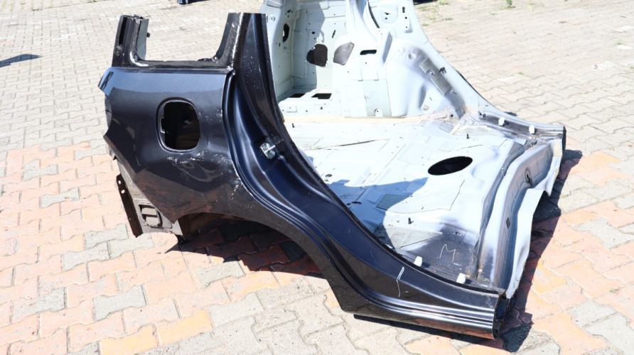FIAT 500L LIVING ĆWIARTKA KAROSERIA TYŁ BŁOTNIK PRAWY LEWY