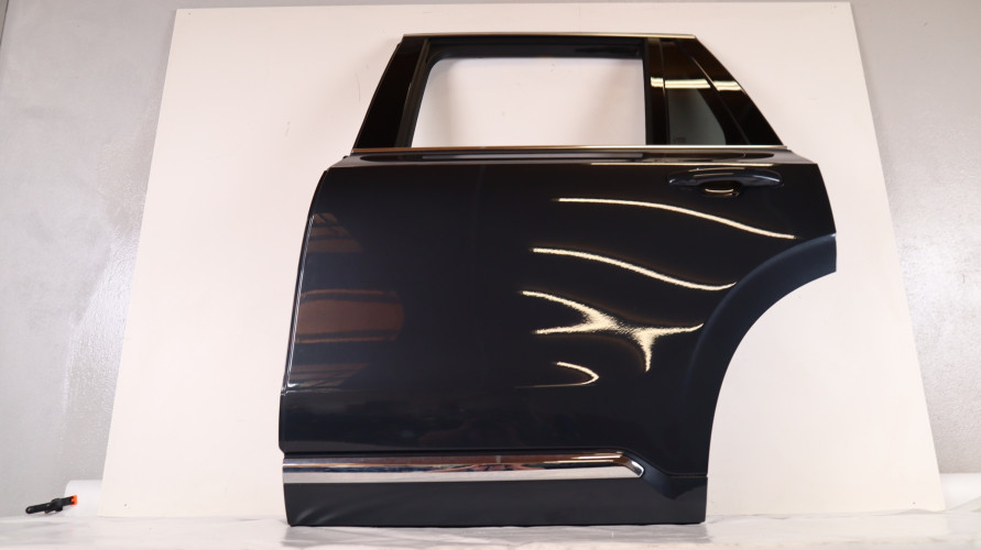 VOLVO XC90 II DRZWI LEWE TYŁ 492