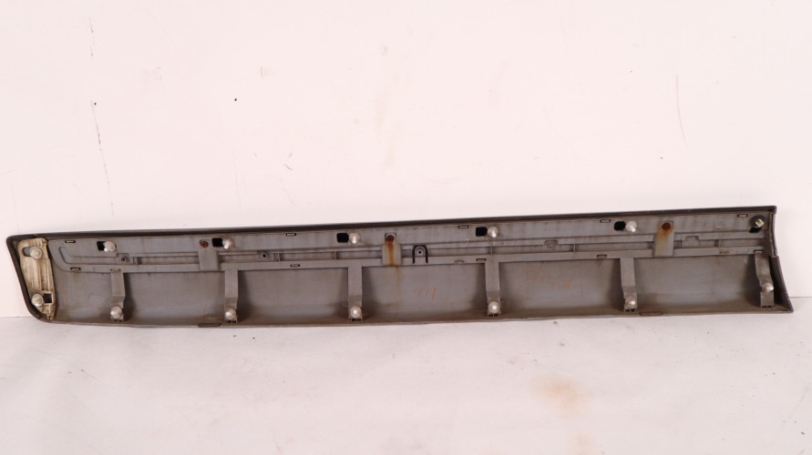TOYOTA LAND CRUISER 200 12-16 LISTWA DRZWI PRAWA PRZÓD 218 75071-60120
