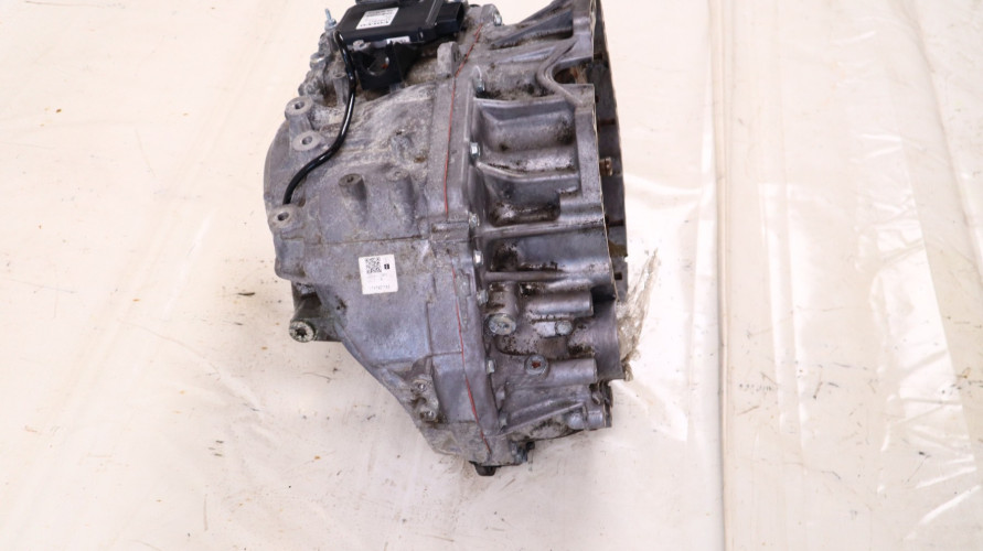 VOLVO XC60 II 2.0 D4 SKRZYNIA BIEGÓW AUTOMATYCZNA 31380617 1285265