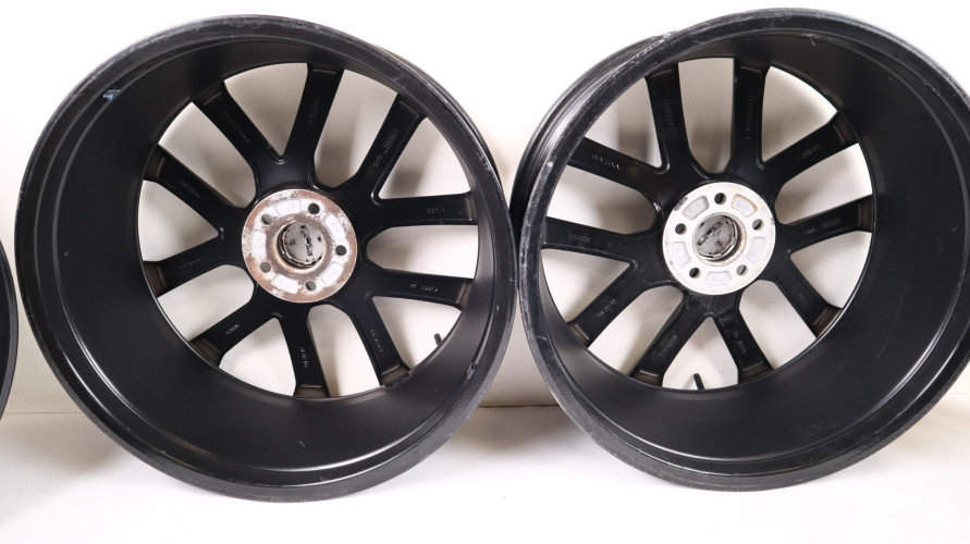 VOLVO XC90 II FELGI ALUMINIOWE 20x9.0 31381202