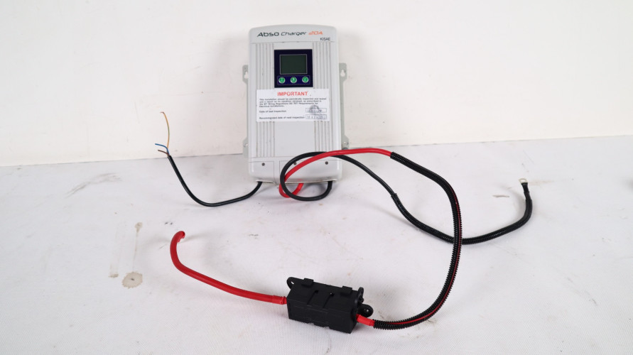 ŁADOWARKA BATERII ABSO CHARGER AC1220 WBC 12V / 20A