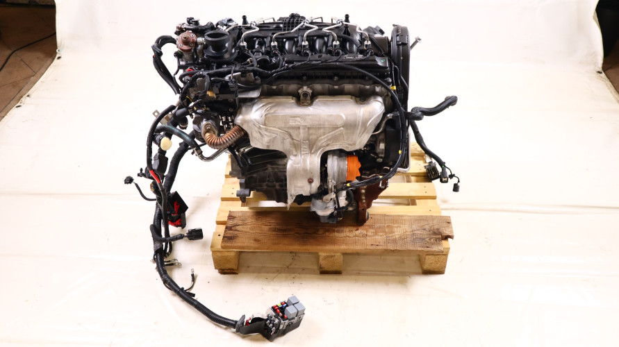 VOLVO V70 III 2.0 SILNIK D5204T3