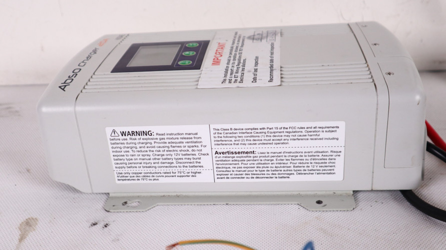 ŁADOWARKA BATERII ABSO CHARGER AC1220 WBC 12V / 20A
