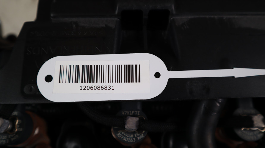 VOLVO V70 II 2.4 D5 SILNIK D5244T5