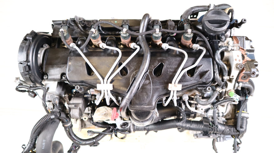 VOLVO V70 II 2.4 D5 SILNIK D5244T4