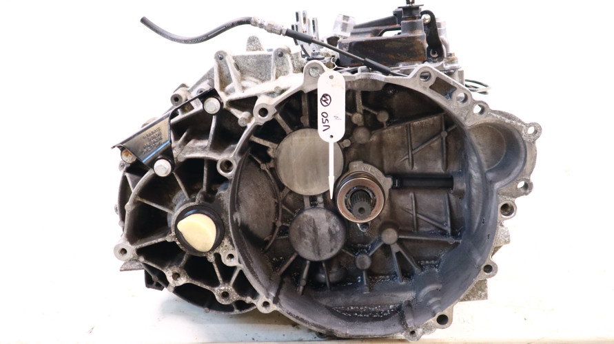 VOLVO V50 2.4 D5 SKRZYNIA BIEGÓW MANUALNA 766R7002AA, 9482377
