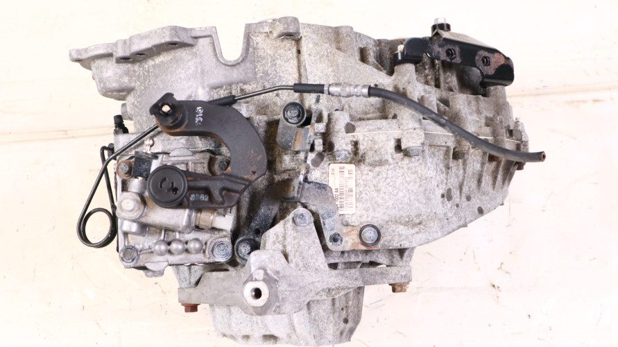 VOLVO V50 2.4 D5 SKRZYNIA BIEGÓW MANUALNA 766R7002AA, 9482377