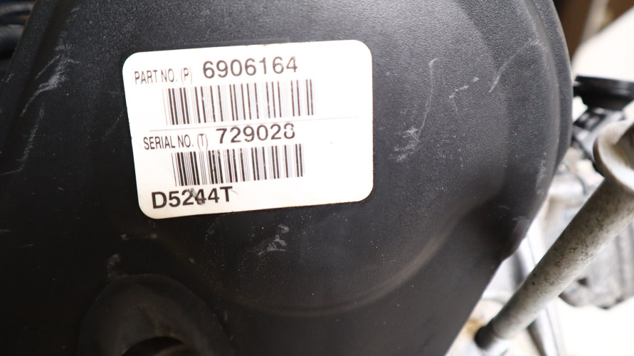 VOLVO V50 2.4 D5 SILNIK D5244T13