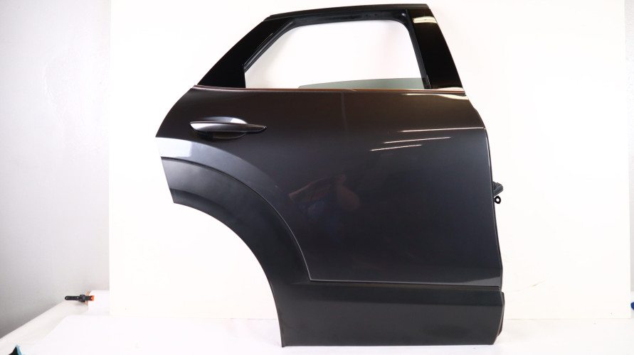 MAZDA CX-30 DRZWI PRAWE TYŁ