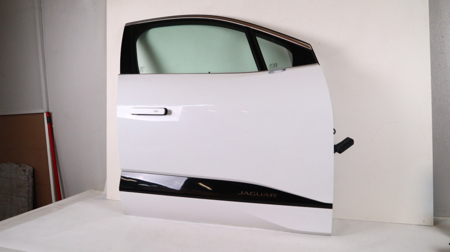 JAGUAR I-PACE DRZWI PRAWE PRZÓD