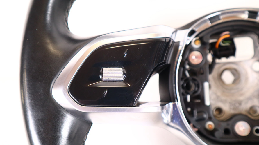 JAGUAR I-PACE X590  KIEROWNICA WIELOFUNKCYJNA J9D3-3F563-BE8PVJ