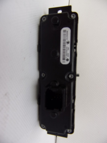 CHRYSLER PACIFICA 16- PRZYCISKI PANEL FOTELA 68234024AA