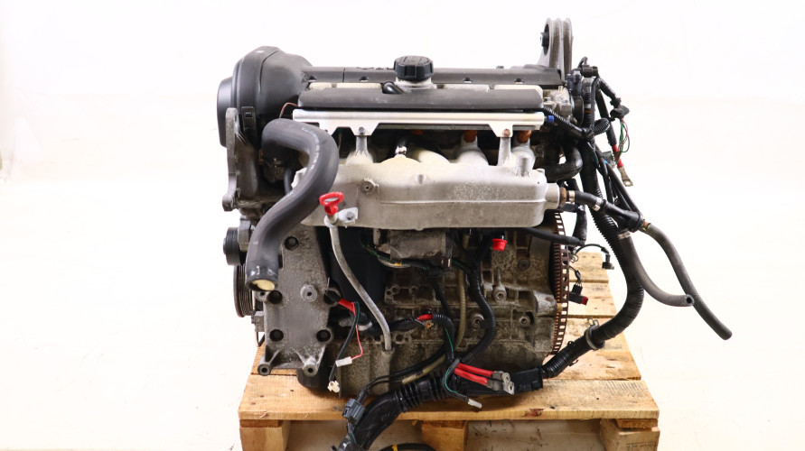 VOLVO S60 2.5 T SILNIK B5254T2