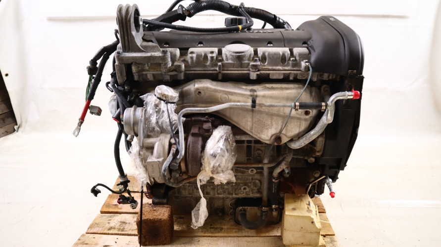 VOLVO S60 2.5 T SILNIK B5254T2
