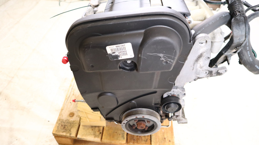 VOLVO S60 2.5 T SILNIK B5254T2