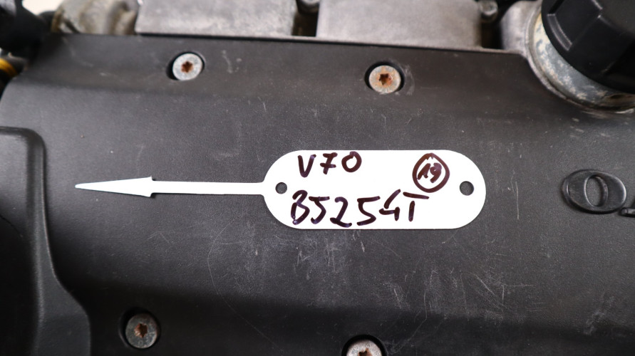 VOLVO V70 2.5 T SILNIK B5254T2