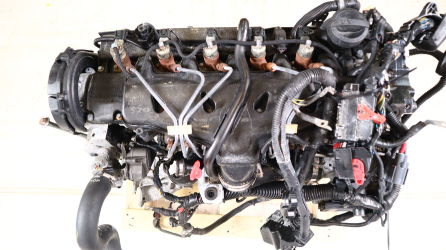 VOLVO V70 2.4 D5 SILNIK D5244T5