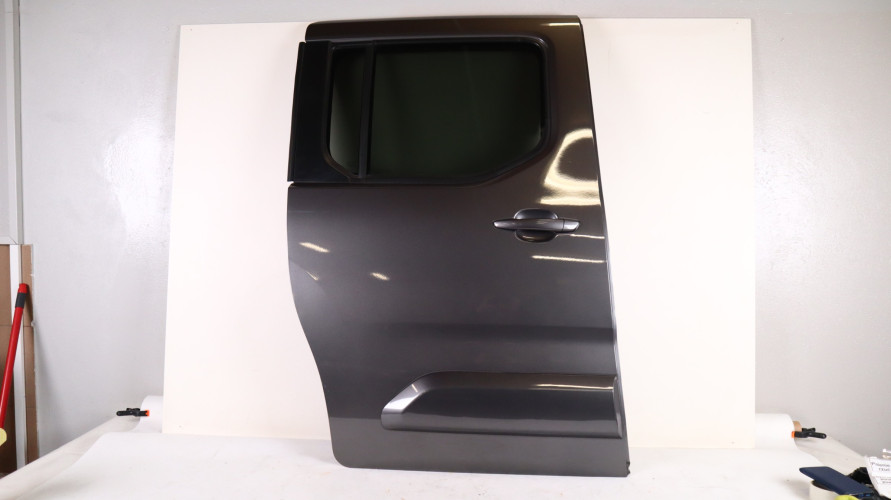 COMBO E BERLINGO IV RIFTER PROACE CITY DOBLO III DRZWI PRAWE TYŁ PRZESUWNE