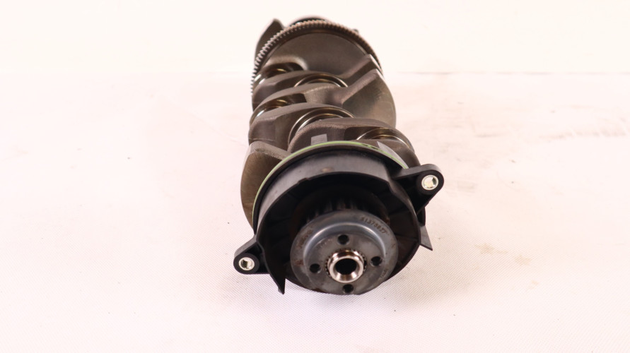 VOLVO XC60 II 2.0 D4 WAŁ KORBOWY D4204T14 31375927