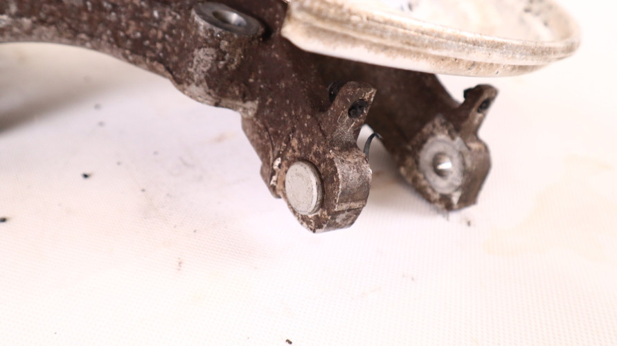 VOLVO XC90 II 2.0 T6 PIASTA ZWROTNICA PRAWA TYŁ 31445104, 31658534