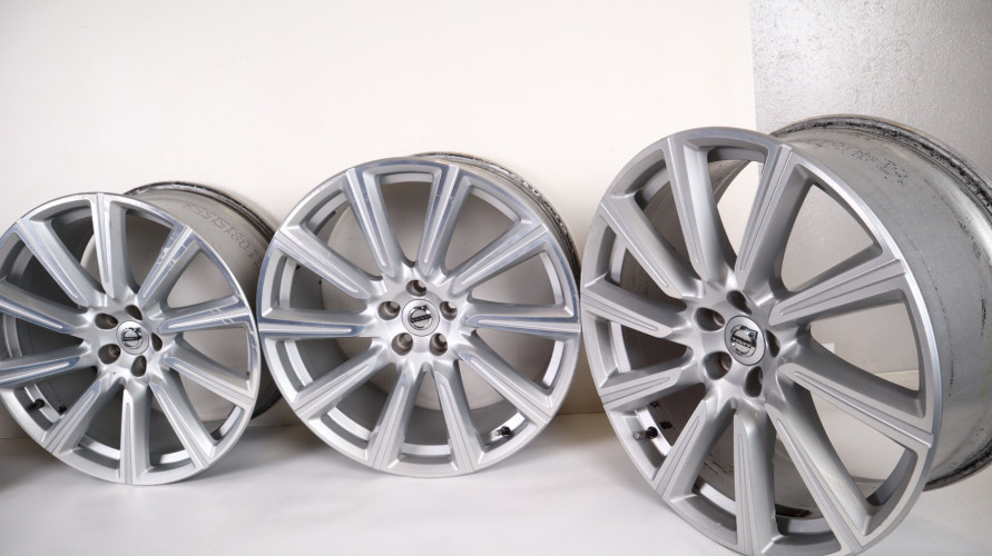 VOLVO XC90 II FELGI ALUMINIOWE 20X9.0 31362277