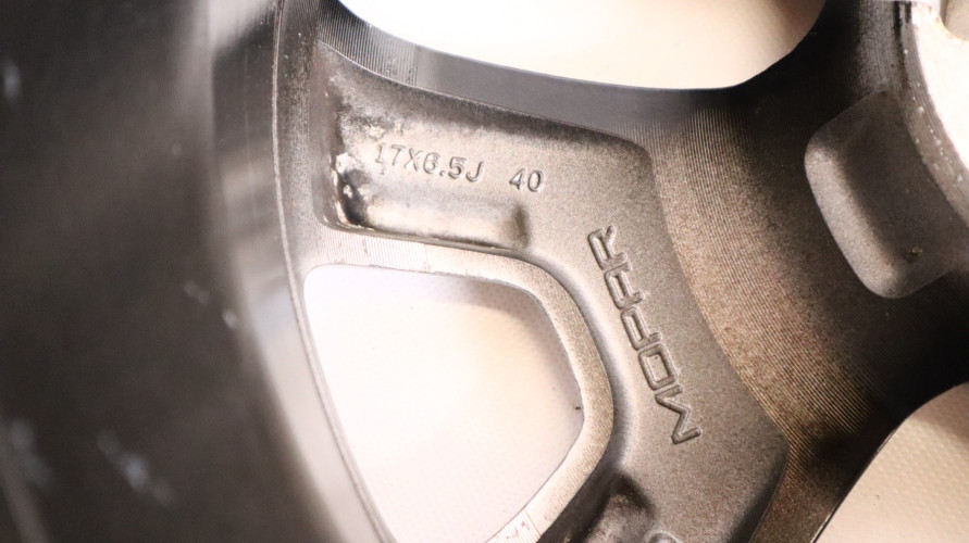 JEEP COMPASS II FELGI ALUMINIOWE 17X6.5 5VC26TRMAA