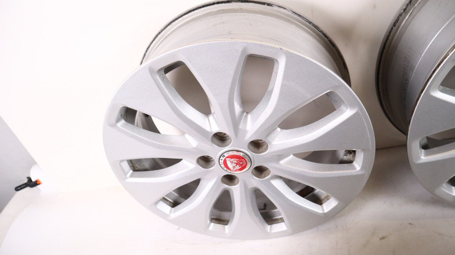 JAGUAR XE FELGI ALUMINIOWE 17X6.5