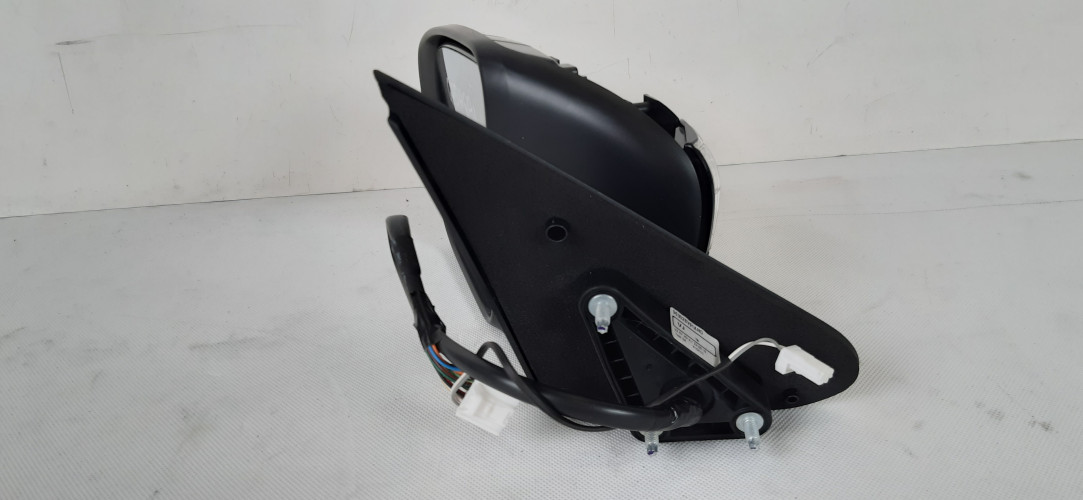 NISSAN QASHQAI J11 LUSTERKO LEWE 15 PIN