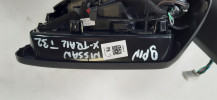 NISSAN X-TRAIL T32 LUSTERKO LEWE 9 PIN