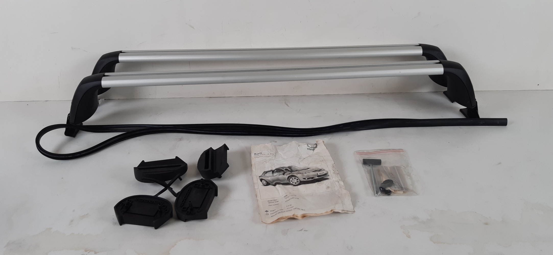 TOYOTA AURIS I 5 DRZWI BAGAŻNIK DACHOWY PZ403-E2612-GA