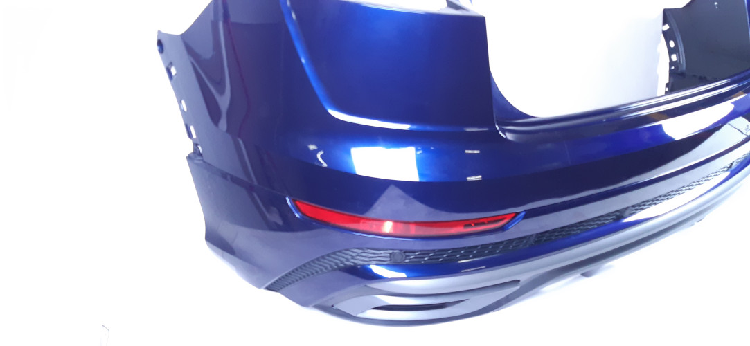 AUDI Q8 ZDERZAK TYŁ 4M8.807.527.D, 4M8.807.511