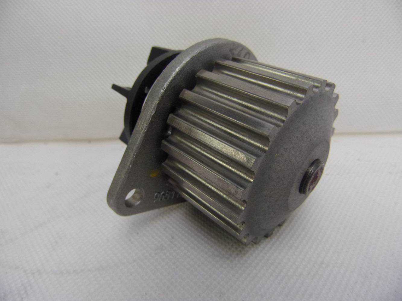 CITROEN BERLINGO I II 96-08 POMPA WODY 9631152480