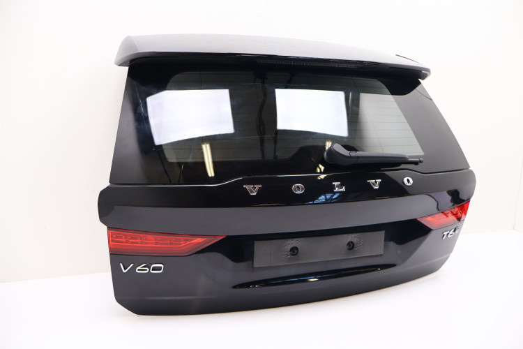 VOLVO V60 II KLAPA BAGAŻNIKA 717