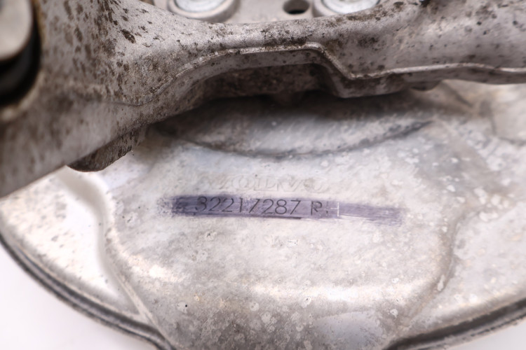 VOLVO V60 II 2.0 T6 PLUG IN HYBRID PIASTA ZWROTNICA PRAWA TYŁ 31476232, 32217287