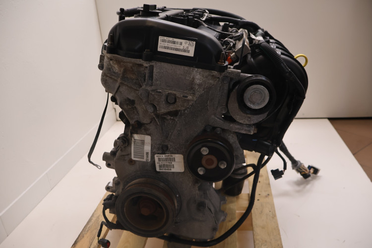 VOLVO V50 S40 1.8 16V SILNIK B4184S8