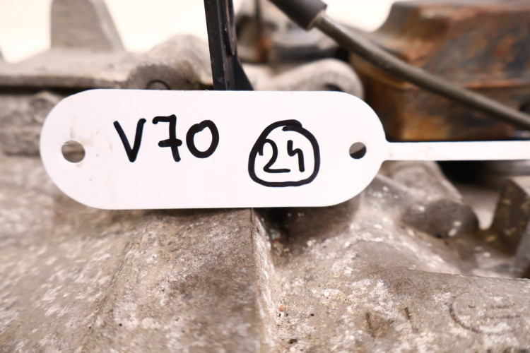 VOLVO V70 2.4 D5 SKRZYNIA BIEGÓW MANUALNA 6G9R7002KF, T1GH4