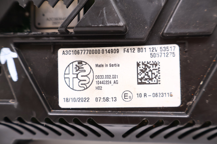 ALFA ROMEO STELVIO LICZNIK ZEGAR ZEGARY 50571275