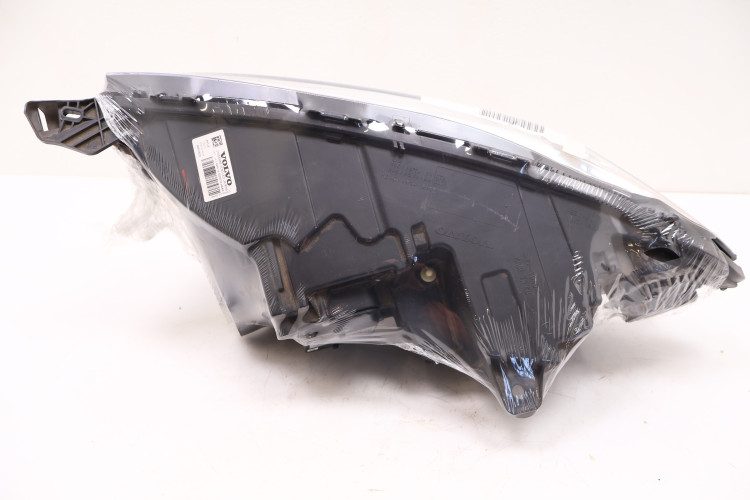 VOLVO XC90 II LAMPA PRAWA PRZÓD USA 31656989, 31446806, 31468410