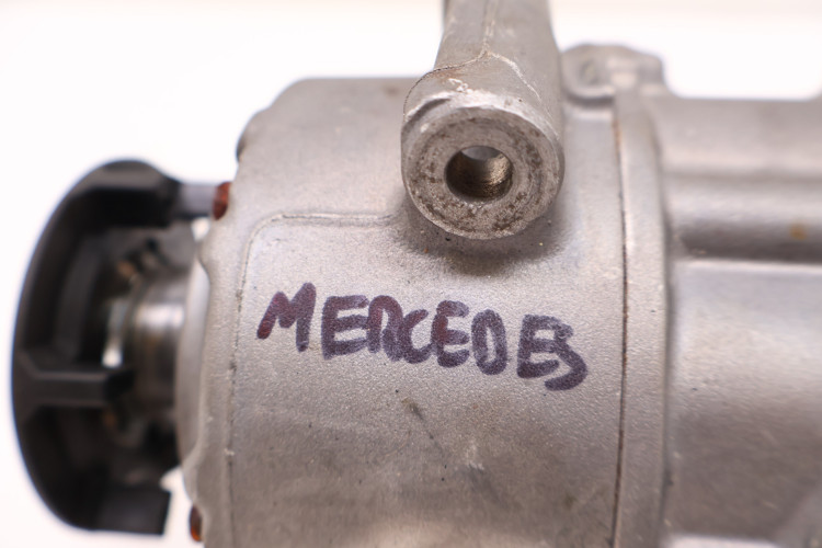 MERCEDES-BENZ SPRĘŻARKA KLIMATYZACJI 1.5147R
