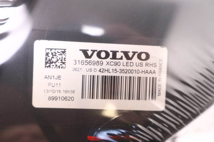 VOLVO XC90 II LAMPA PRAWA PRZÓD USA 31656989, 31446806, 31468410